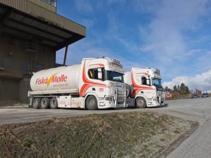 Kraftfôrbil fra Fiskå Mølle