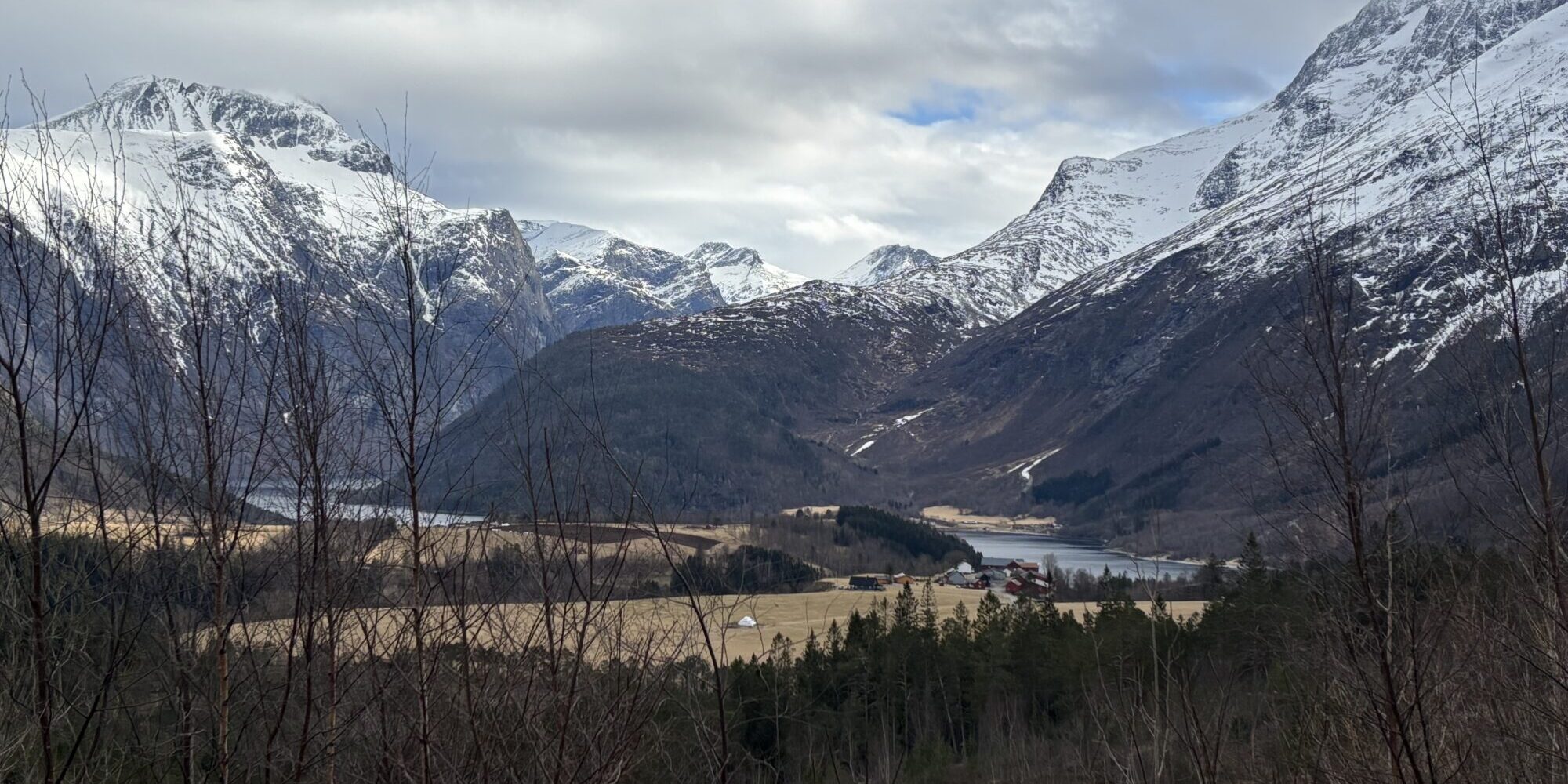 Landskapsbilde fra tidligere Nesset kommune, nå Molde Kommune.